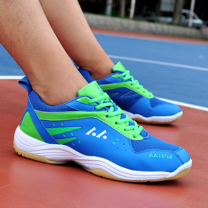 New Badminton Shoes Profession - đánh giá và giá Badminton Scoreboard